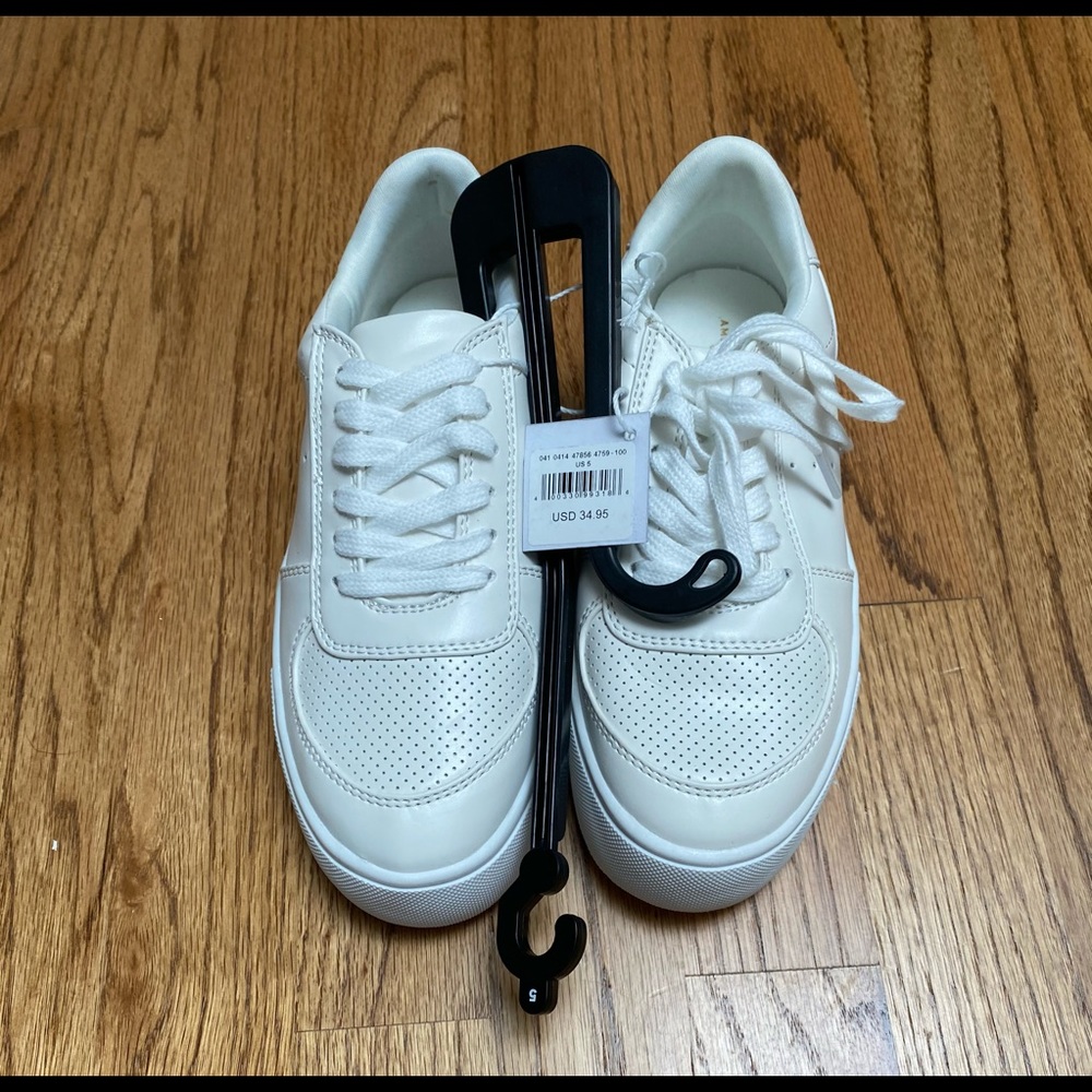 AEO Shoes